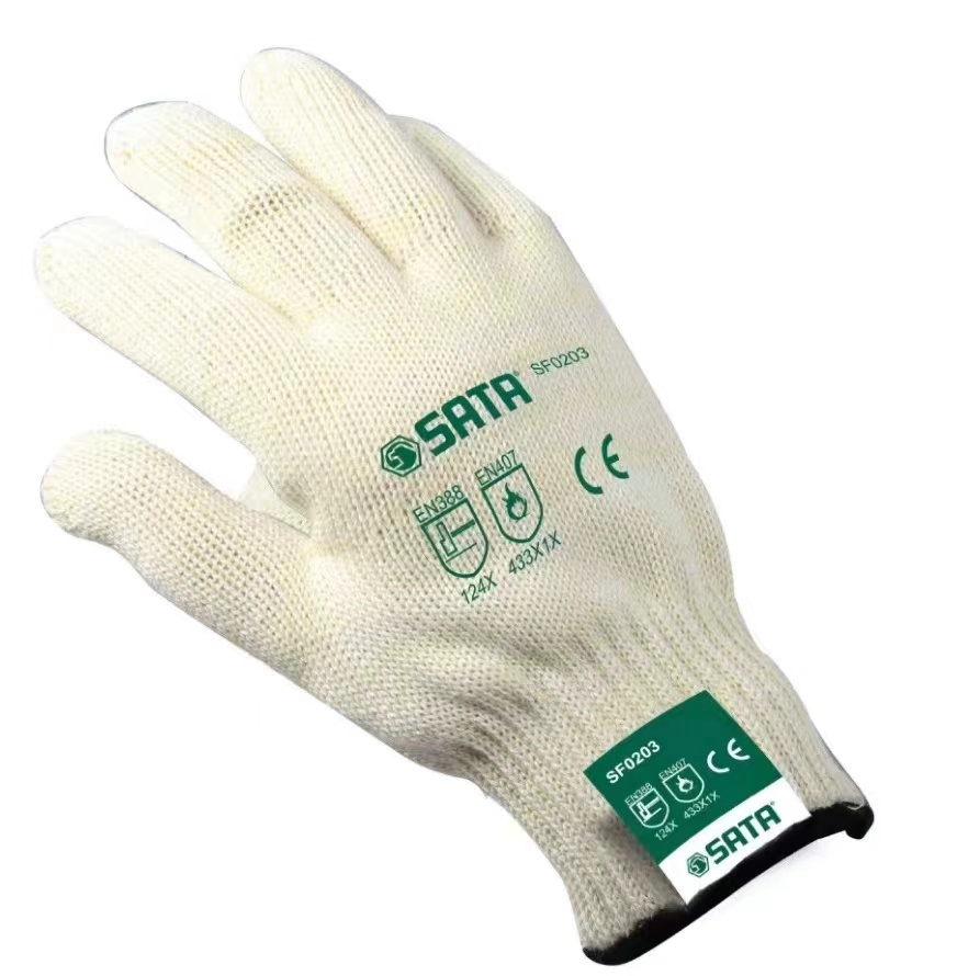 heat-resistant gloves